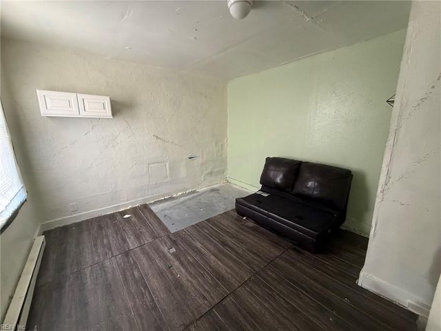 1925 Elm AVE, Portsmouth, VA 23704