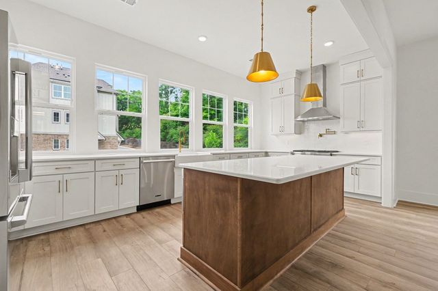 122 Honeywine St, Nashville, TN 37206