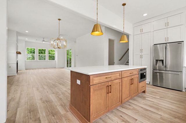 122 Honeywine St, Nashville, TN 37206