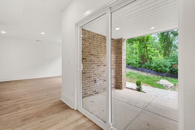 122 Honeywine St, Nashville, TN 37206