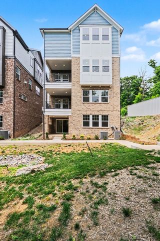 122 Honeywine St, Nashville, TN 37206