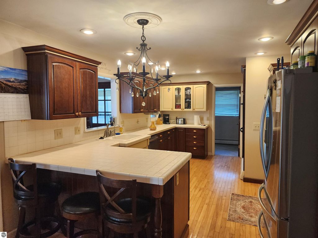 Image 12 of property listing at 540 Fairlane Drive, Alma, MI 48801