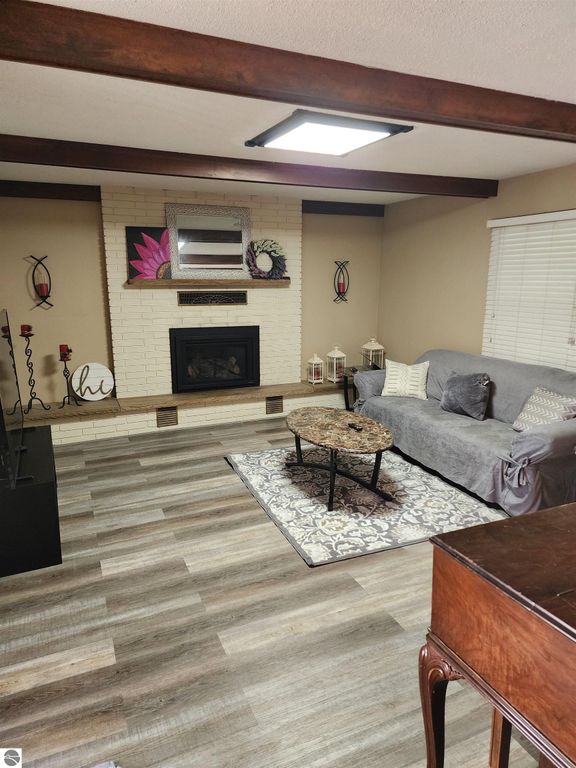 Image 14 of property listing at 540 Fairlane Drive, Alma, MI 48801
