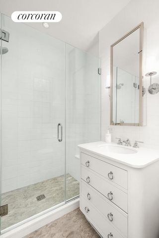 498 W End Ave Apt 4B, New York City, NY 10024