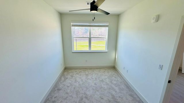 19100 Woodland Hills Drive B1, Humble, TX 77346