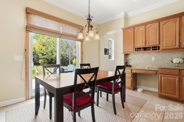 11416 Ashbourne Hall Road, Charlotte, NC 28277