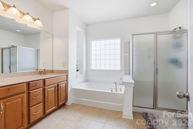 11416 Ashbourne Hall Road, Charlotte, NC 28277