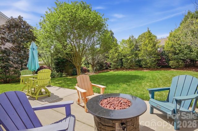 11416 Ashbourne Hall Road, Charlotte, NC 28277