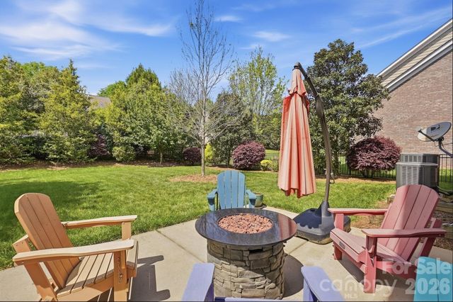 11416 Ashbourne Hall Road, Charlotte, NC 28277