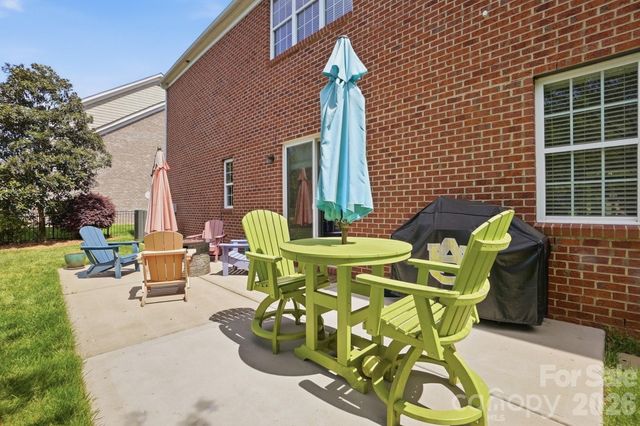 11416 Ashbourne Hall Road, Charlotte, NC 28277