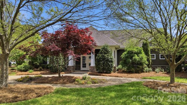 11416 Ashbourne Hall Road, Charlotte, NC 28277