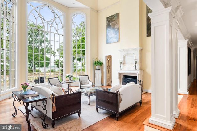 938 OLD COUNTY RD, Severna Park, MD 21146