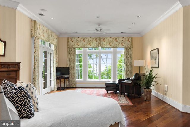 938 OLD COUNTY RD, Severna Park, MD 21146