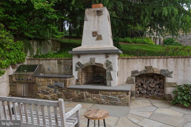 938 OLD COUNTY RD, Severna Park, MD 21146