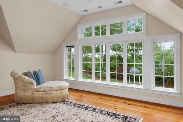 938 OLD COUNTY RD, Severna Park, MD 21146