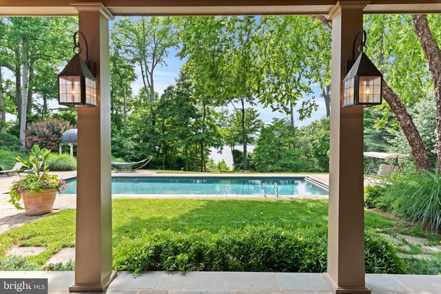 938 OLD COUNTY RD, Severna Park, MD 21146