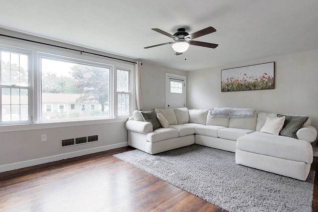 9 Laurel Street, New Ipswich, NH 03071