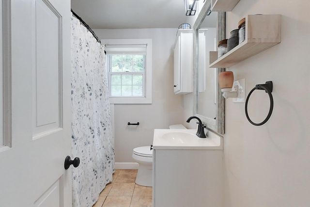 9 Laurel Street, New Ipswich, NH 03071