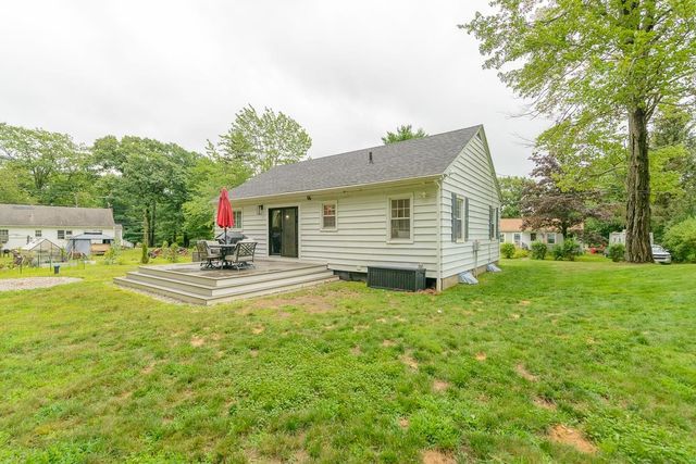 9 Laurel Street, New Ipswich, NH 03071