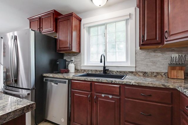 9 Laurel Street, New Ipswich, NH 03071