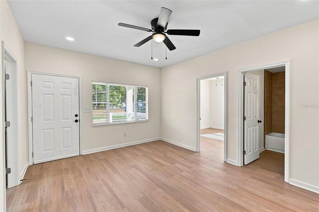 917 E 25TH AVENUE, Tampa, FL 33605