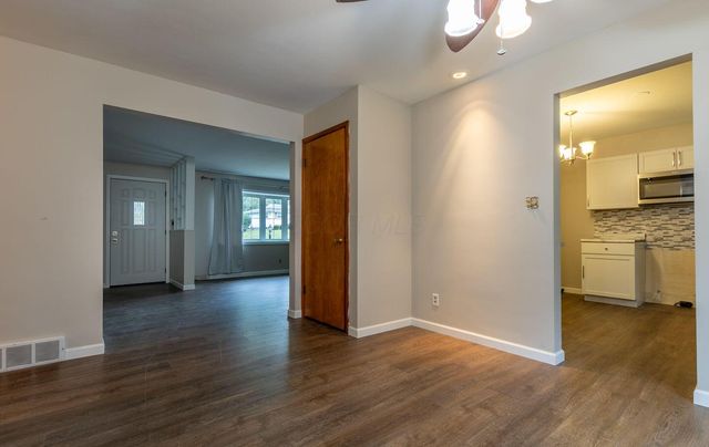 1572 Lynn Drive, Lancaster, OH 43130