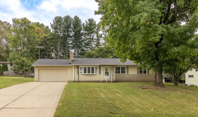 1572 Lynn Drive, Lancaster, OH 43130