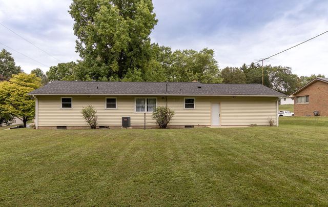 1572 Lynn Drive, Lancaster, OH 43130