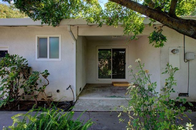 705 Leytonstone Ave, Modesto, CA 95355