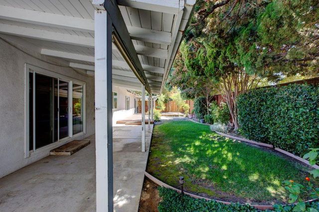 705 Leytonstone Ave, Modesto, CA 95355