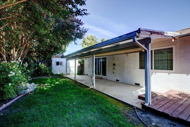 705 Leytonstone Ave, Modesto, CA 95355