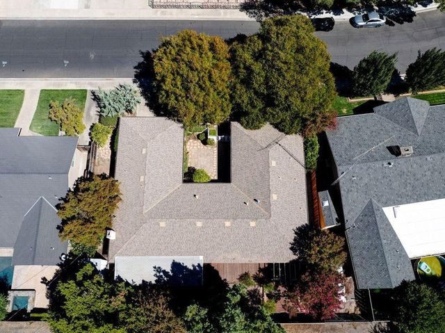 705 Leytonstone Ave, Modesto, CA 95355
