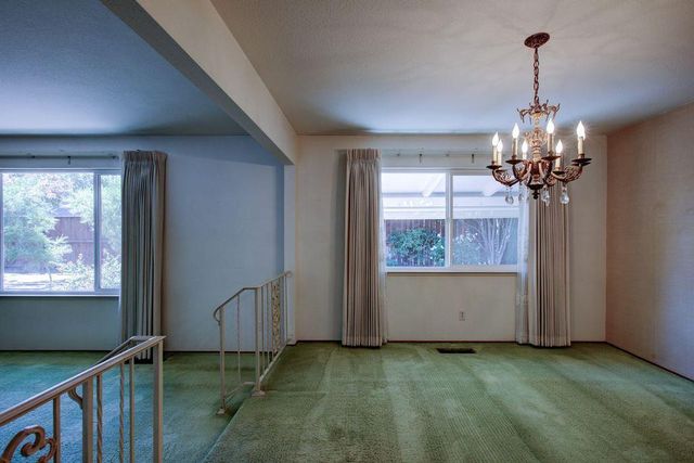 705 Leytonstone Ave, Modesto, CA 95355