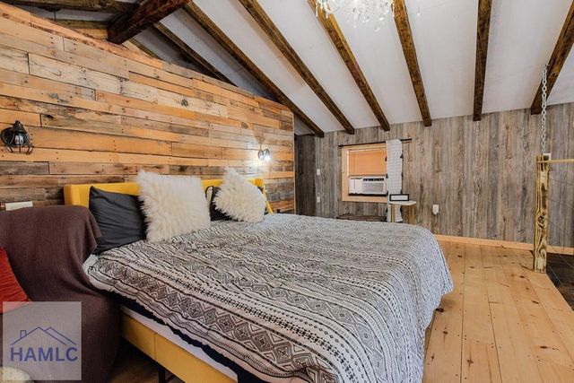 2286 Carter Bight Landing Road, Surrency, GA 31563