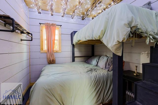 2286 Carter Bight Landing Road, Surrency, GA 31563