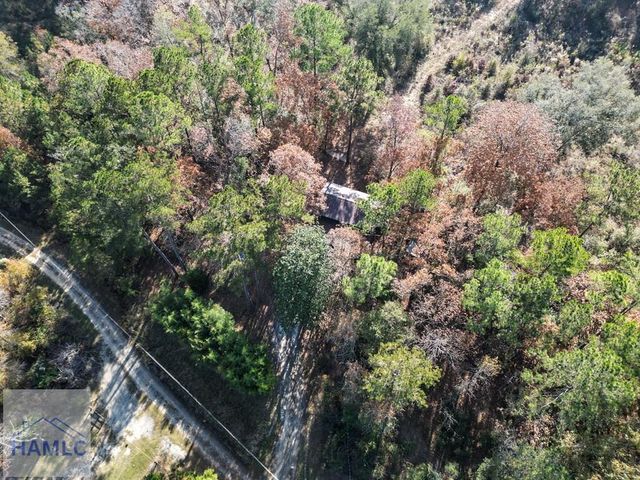 2286 Carter Bight Landing Road, Surrency, GA 31563