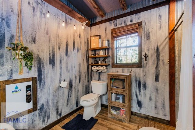 2286 Carter Bight Landing Road, Surrency, GA 31563