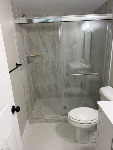 6220 Augusta DR 315, Fort Myers, FL 33907