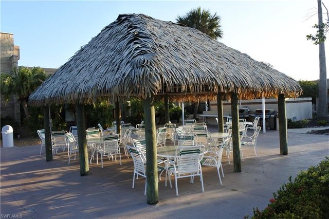 6220 Augusta DR 315, Fort Myers, FL 33907