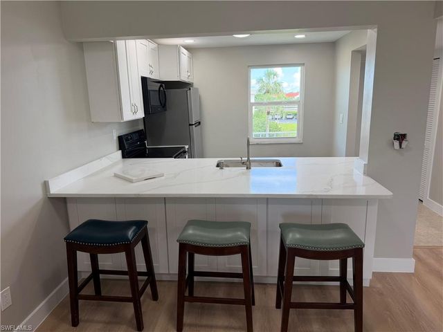 6220 Augusta DR 315, Fort Myers, FL 33907