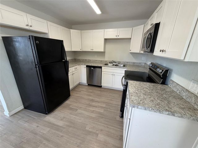 2007 9TH STREET NE, Winter Haven, FL 33881