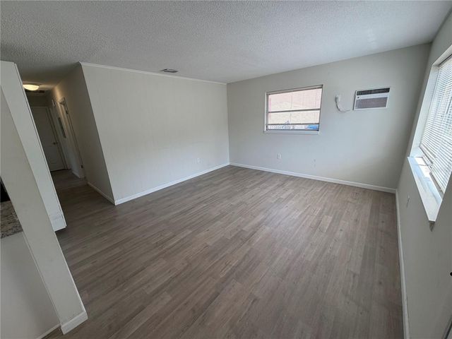 2007 9TH STREET NE, Winter Haven, FL 33881