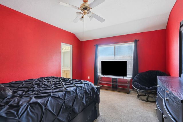 1026 Meadowbend Drive, Cedar Hill, TX 75104