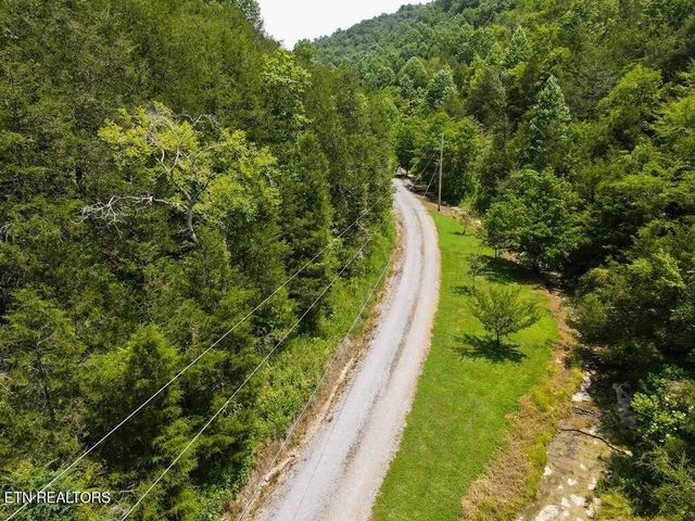 360 Spurlock Hollow Lane, Gainesboro, TN 38562