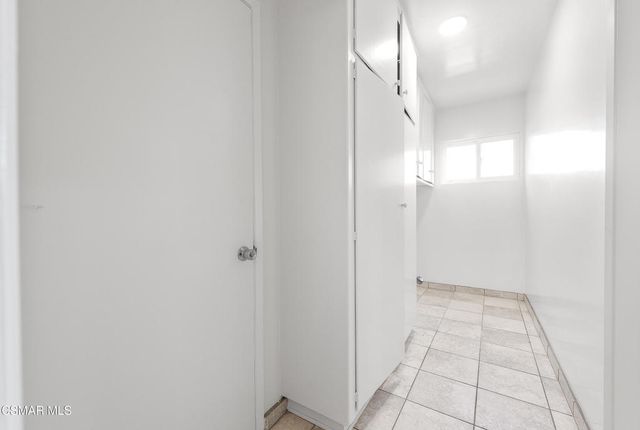 22002 Ybarra Road, Woodland Hills, CA 91364