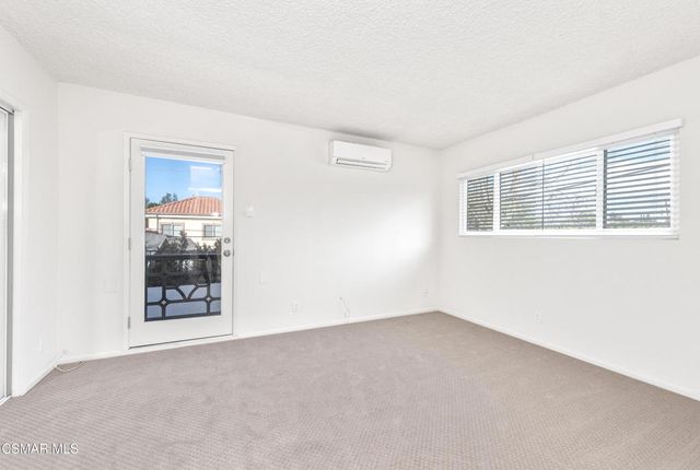 22002 Ybarra Road, Woodland Hills, CA 91364