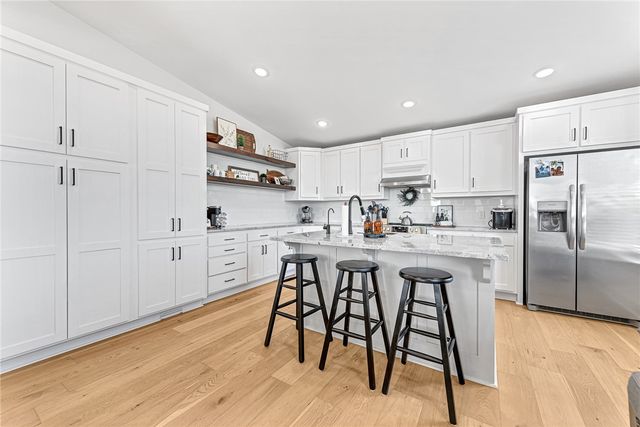 9994 Jim Trails, Rogers, AR 72756
