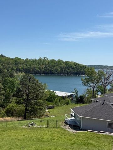 9994 Jim Trails, Rogers, AR 72756