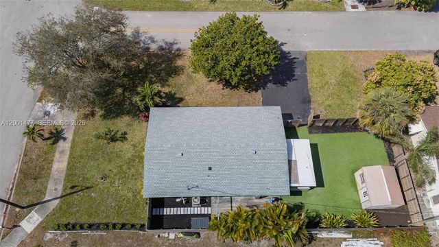 1151 NE 42nd Ct, Pompano Beach, FL 33064