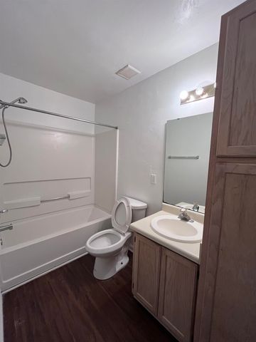 1285 Rumba Ln Apt B, Tallahassee, FL 32304